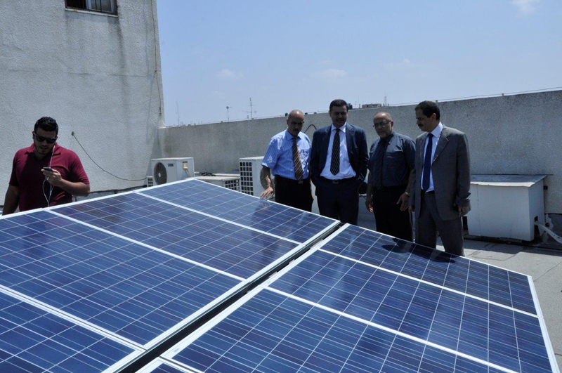 بنك فلسطين يستحدث نظاما لتشغيل الصرافات الآلية بواسطة الطاقة الشمسية 